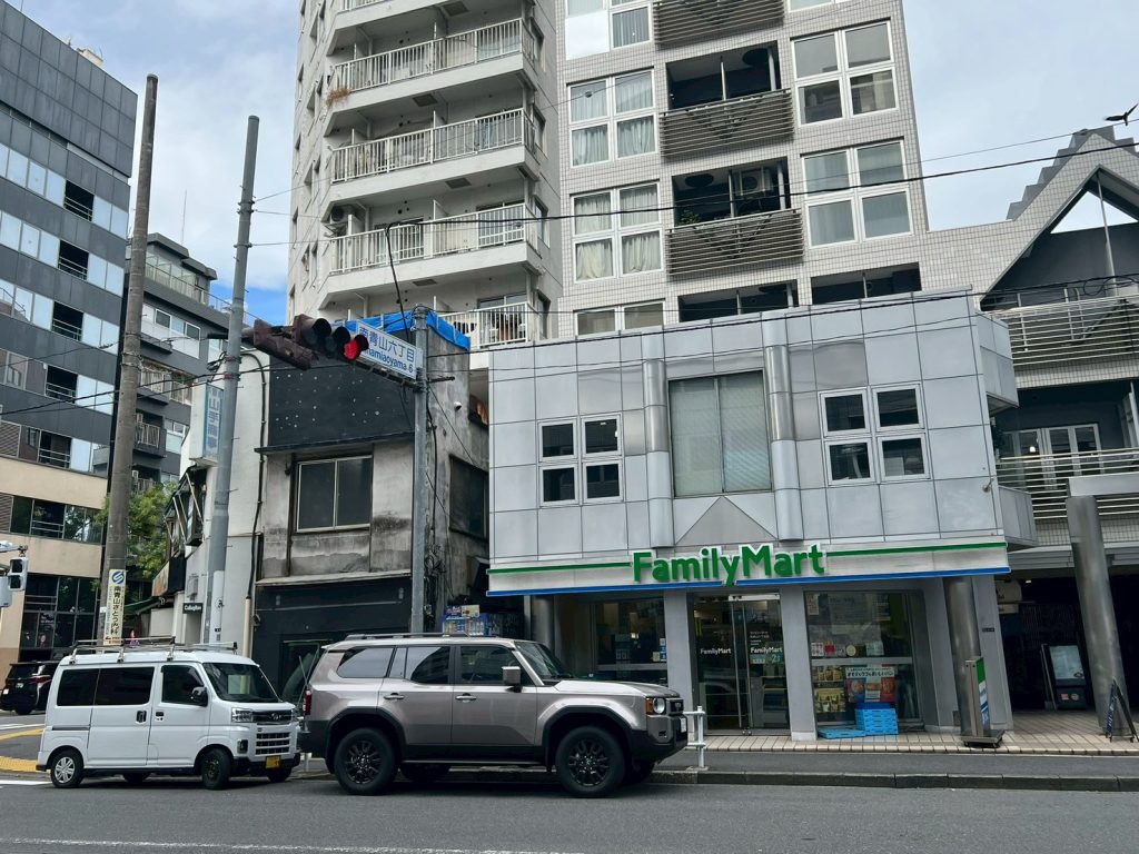 全家便利商店